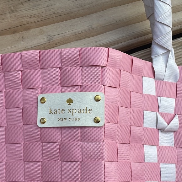 NWT- Kate Spade Pink Woven Tote - Picture 3 of 12